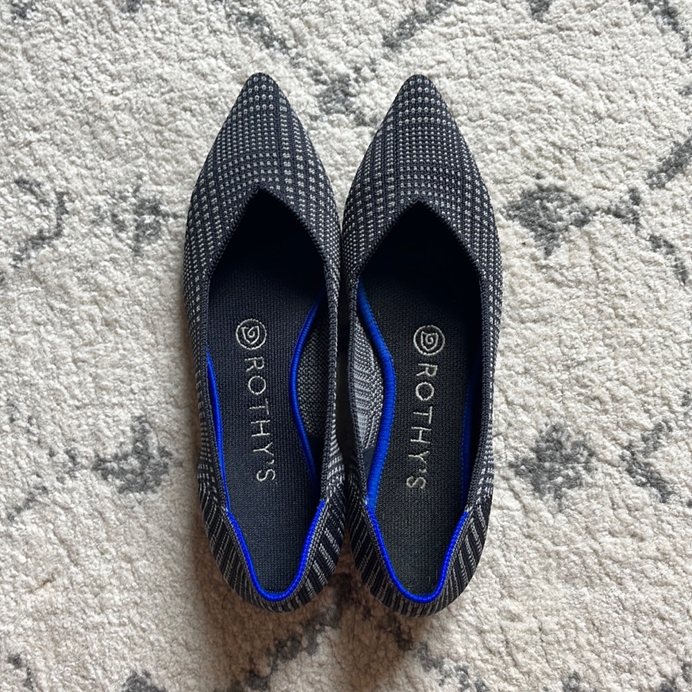 Herringbone Rothy’s Pointed Toe Flats Size W6.5
